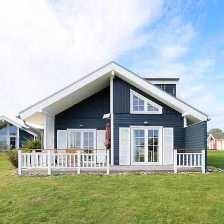 בית נופש Strandpark H047 *